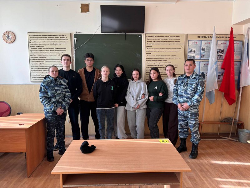Инспекторами-кинологами ЦКС МВД по Республике Алтай проведена профилактическая беседа со студентами Аграрного колледжа Горно-Алтайского государственного университета Инспекторами-кинологами ЦКС МВД по Республике Алтай проведена профилактическая беседа со студентами Аграрного колледжа Горно-Алтайского государственного университета