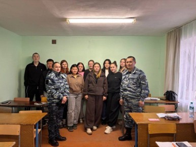 Инспекторами-кинологами ЦКС МВД по Республике Алтай проведена профилактическая беседа со студентами Аграрного колледжа Горно-Алтайского государственного университета
