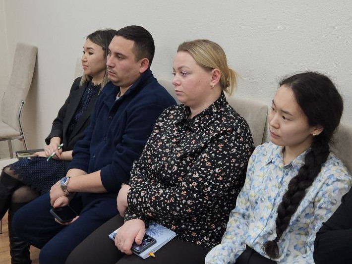 Тематическая гостиная для ветеранов СВО: «Как начать свое дело?» Тематическая гостиная для ветеранов СВО: «Как начать свое дело?»