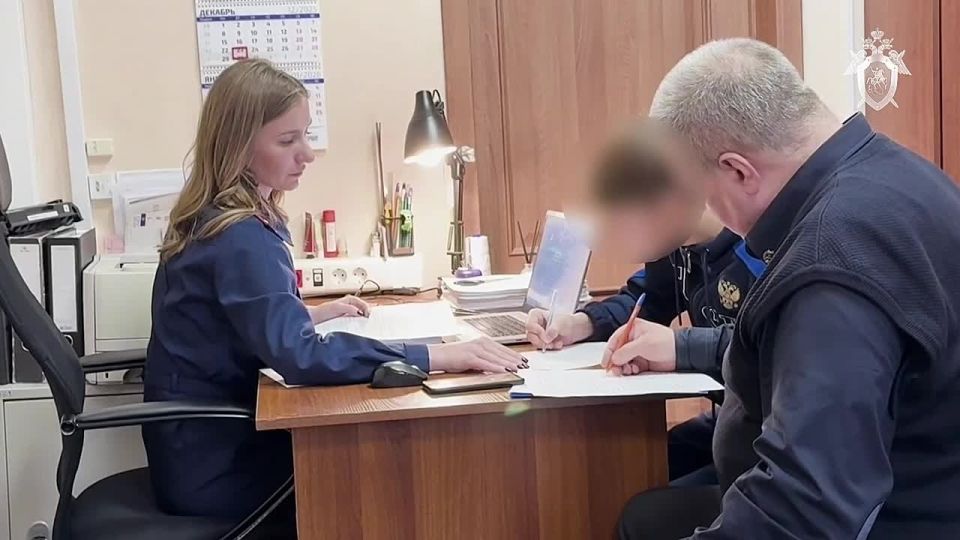 Подросток устроил поджог вышки сотовой связи в Алтайском крае ради заработка, сообщили в Следкоме РФ