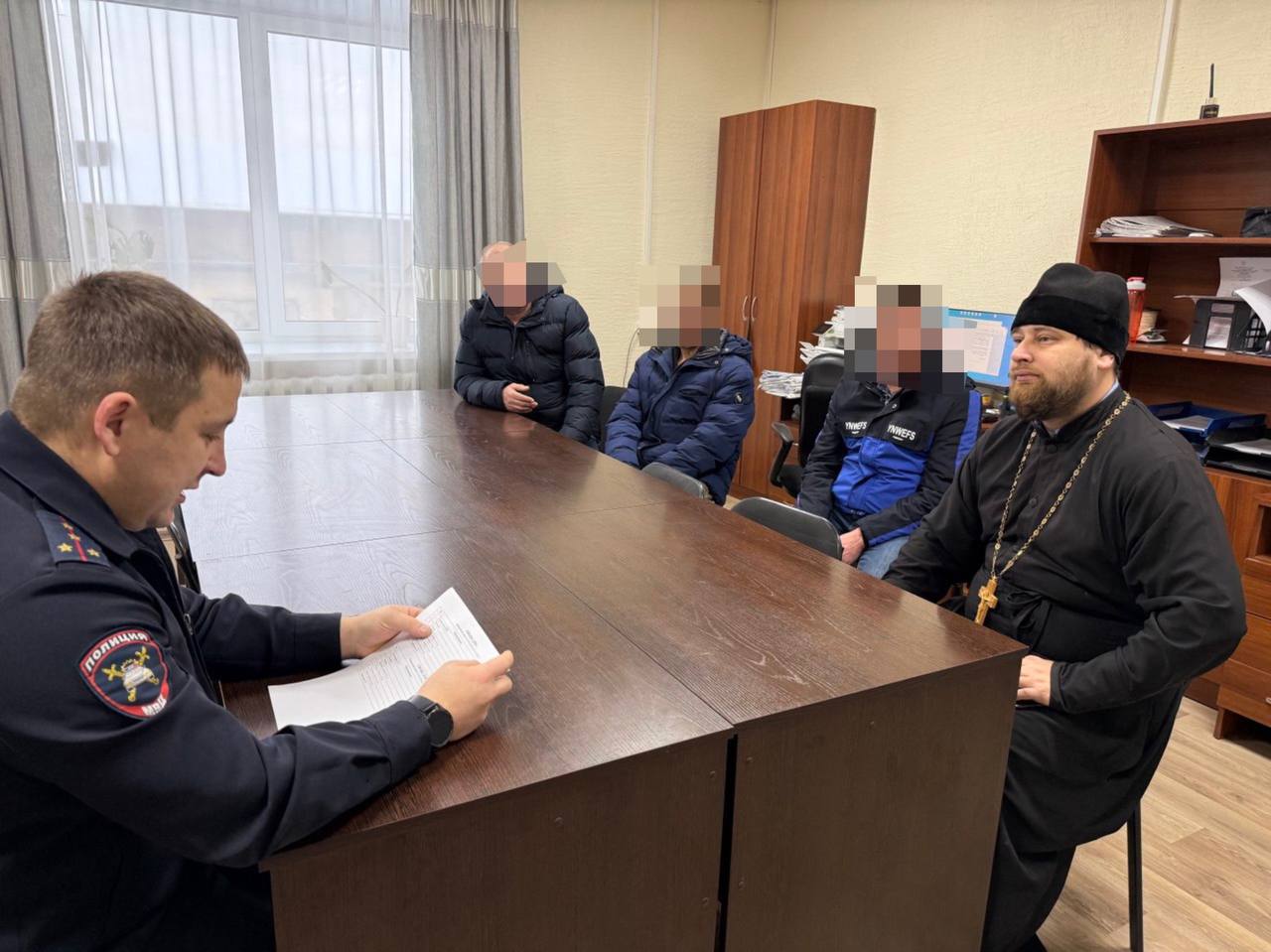 Профилактика на дороге и в жизни: сотрудники Госавтоинспекции провели беседу с условно осужденными Профилактика на дороге и в жизни: сотрудники Госавтоинспекции провели беседу с условно осужденными