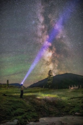 Ночное небо над Алтаем в районе Усть-Коксинском