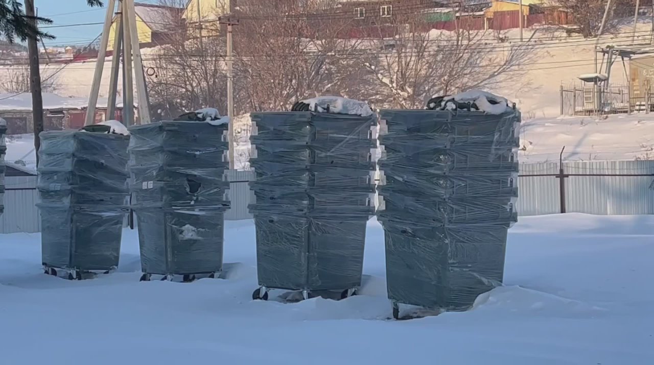 Александр Прокопьев: 342 современных пластиковых контейнера для мусора появятся во дворах многоквартирных домов на центральных улицах Горно-Алтайска