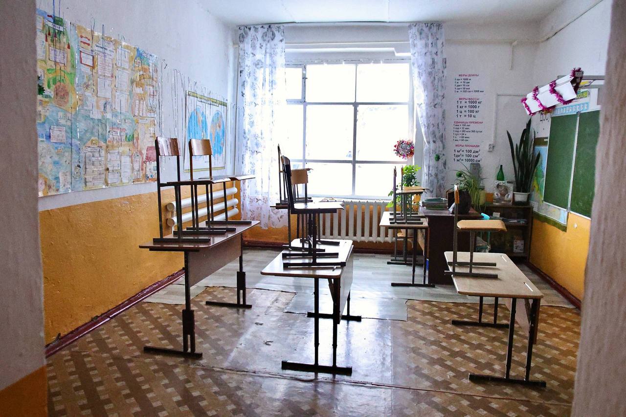 Андрей Турчак: Здание детского сада «Зоренька» в селе Мыюта можно назвать «ровесником Ильича» Андрей Турчак: Здание детского сада «Зоренька» в селе Мыюта можно назвать «ровесником Ильича»