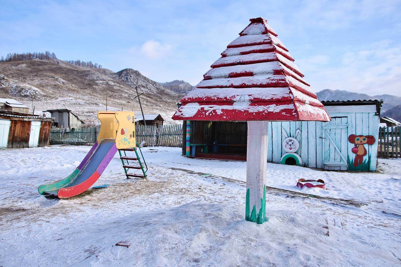 Андрей Турчак: Здание детского сада «Зоренька» в селе Мыюта можно назвать «ровесником Ильича» Андрей Турчак: Здание детского сада «Зоренька» в селе Мыюта можно назвать «ровесником Ильича»