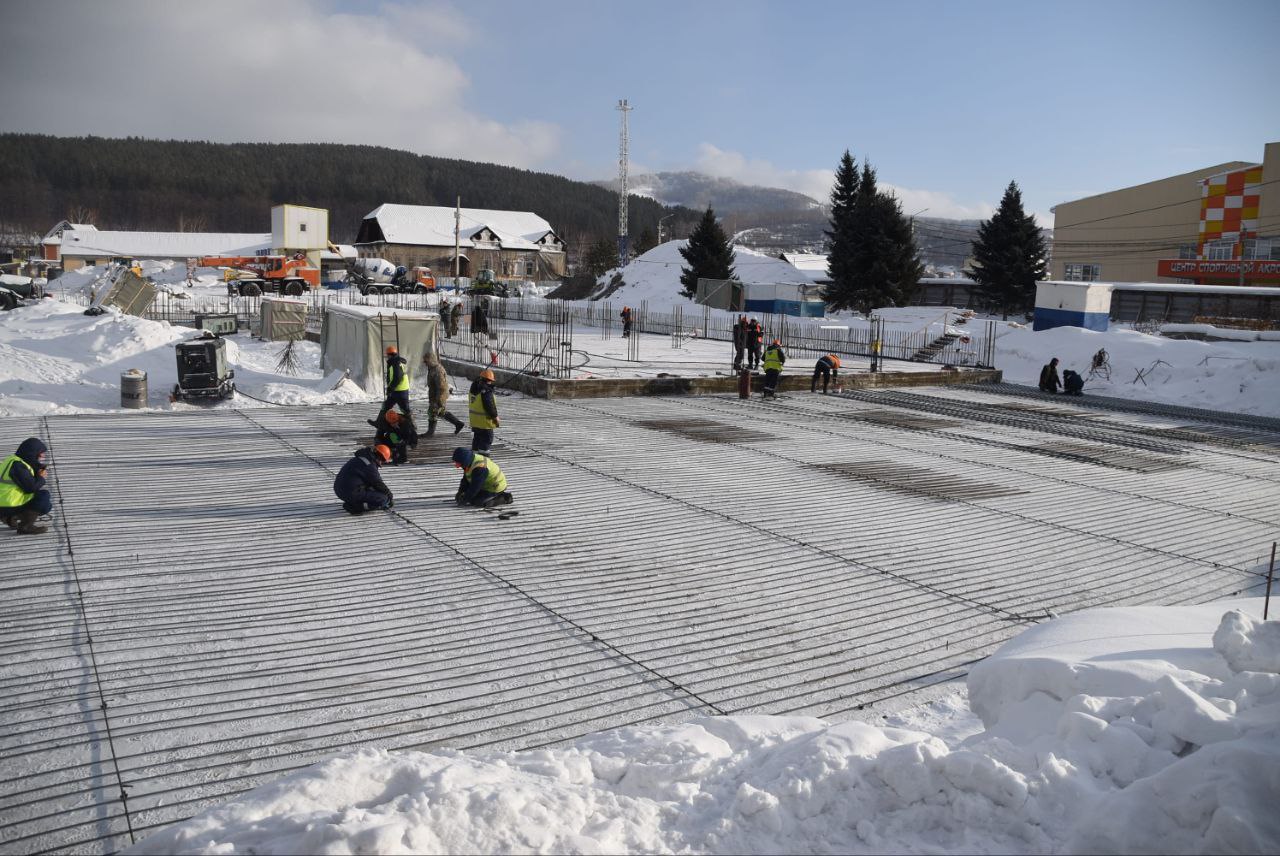 Мэр Горно-Алтайска Ольга Сафронова провела первую в этом году планерку на объектах, где идут работы по строительству и ремонту Мэр Горно-Алтайска Ольга Сафронова провела первую в этом году планерку на объектах, где идут работы по строительству и ремонту