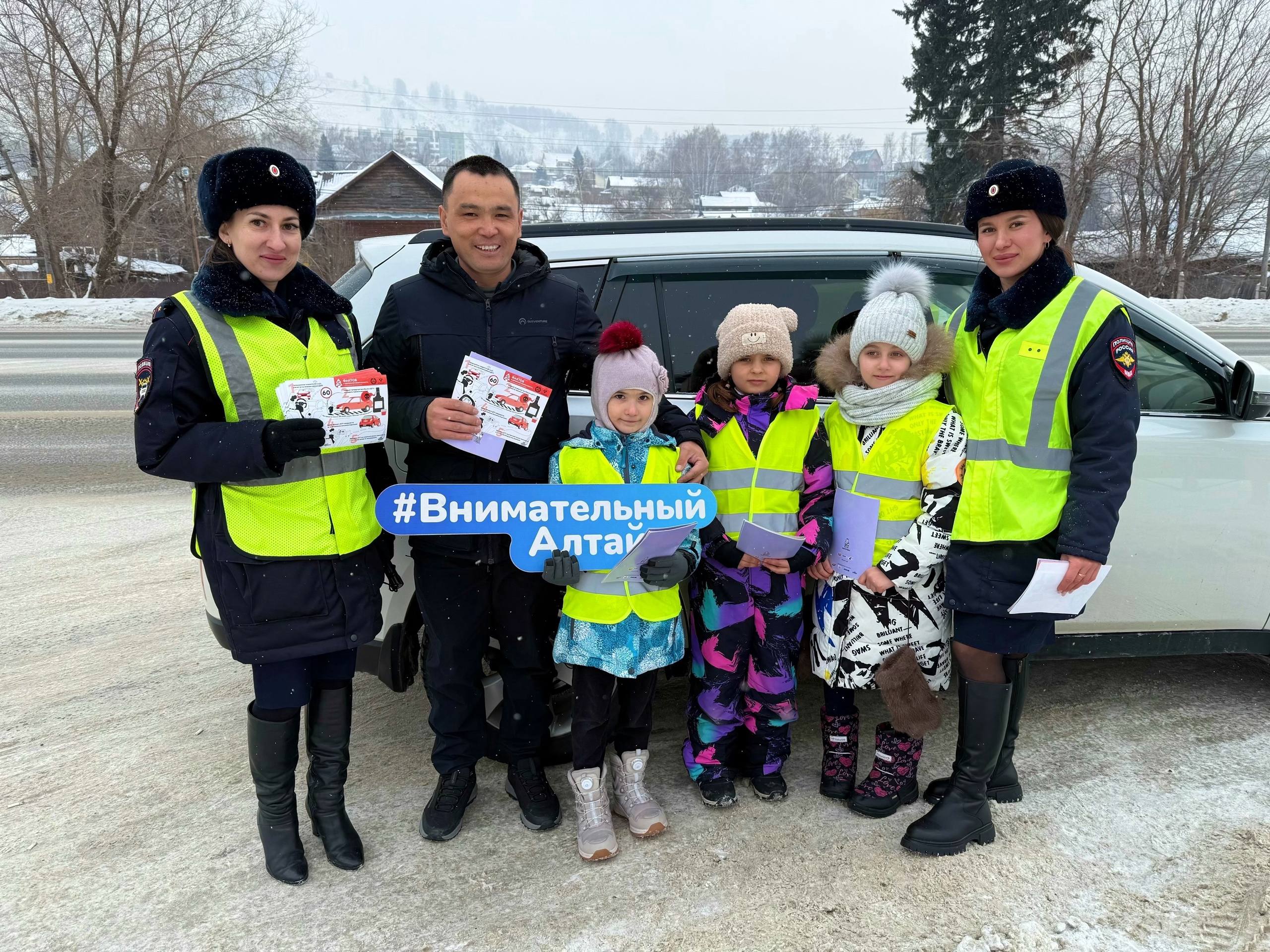 В Майме прошла акция «Пристегнись! Спасательный ремень» В Майме прошла акция «Пристегнись! Спасательный ремень»