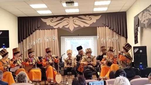 Сегодня ансамбль «Креелей» из Шебалинского района отметил свой 25-летний юбилей, сообщает РЦДТ