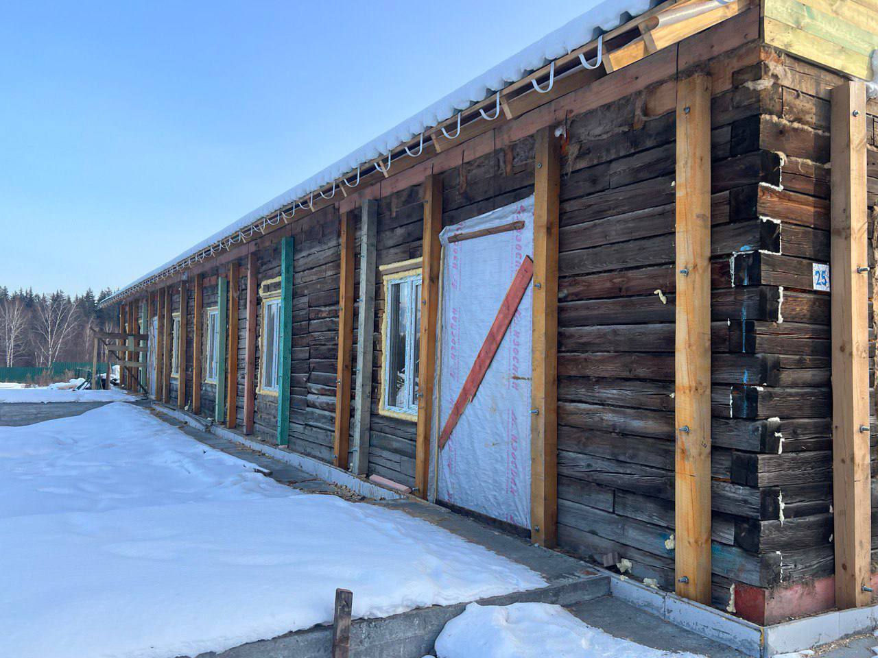 Председатель Государственного Собрания – Эл Курултай Эжер Ялбаков вместе с руководством администрации Усть-Коксинского района и депутатами проверил ход капитального ремонта детского сада «Огоньки» в селе Мульта Председатель Государственного Собрания – Эл Курултай Эжер Ялбаков вместе с руководством администрации Усть-Коксинского района и депутатами проверил ход капитального ремонта детского сада «Огоньки» в селе Мульта