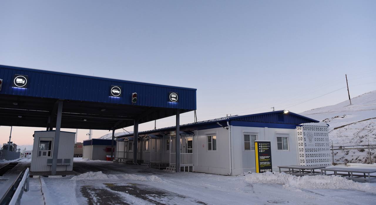 Друзья, запускаем новую рубрику #граница_в_деталях, в рамках которой покажем вам инфраструктуру пунктов пропуска через государственную границу и расскажем об особенностях регионов, где они расположены