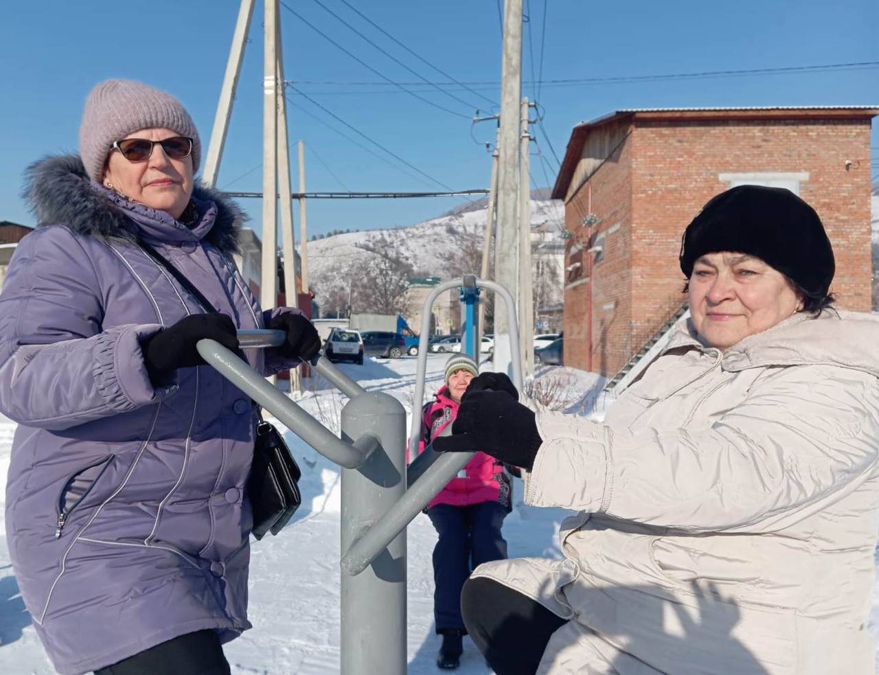 Клуб для пожилых «Онлайн» более 10 лет работает при управлении соцподдержки населения Горно-Алтайска Клуб для пожилых «Онлайн» более 10 лет работает при управлении соцподдержки населения Горно-Алтайска