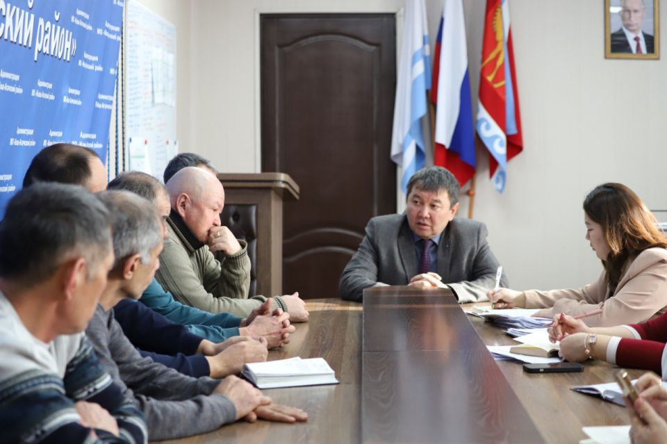 Строительство социальных объектов обсудили в Кош-Агаче: