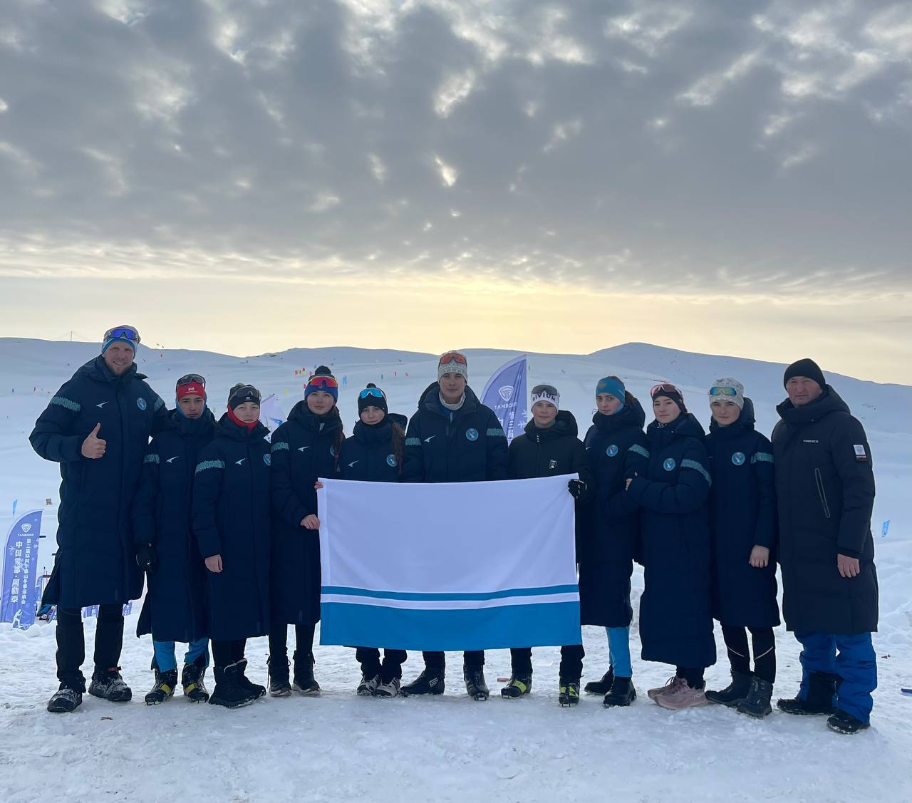 Накануне в Китае стартовали III зимние игры «Большой Алтай», в них участвует делегация из Республики Алтай, соревнования проходят в городе Алтай (Синьцзян-Уйгурский автономный район КНР) до 30 января