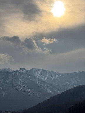 Доброе снежное, друзья! До пятницы – рукой подать, поэтому сегодня у многих может открыться второе дыхание