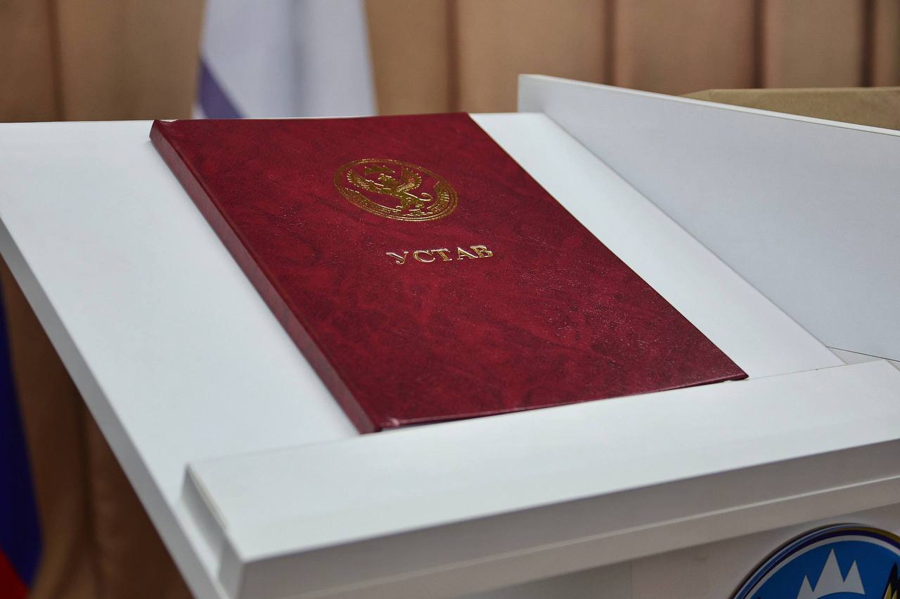 Главы районов Республики Алтай теперь приносят публичную присягу перед жителями Главы районов Республики Алтай теперь приносят публичную присягу перед жителями