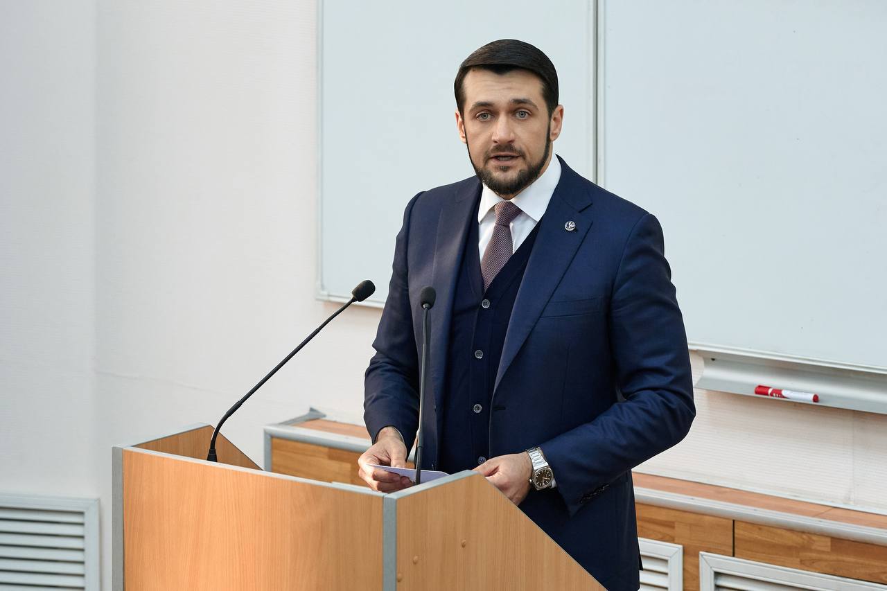 Александр Прокопьев: Сегодня - важный день для Горно-Алтайского государственного университета Александр Прокопьев: Сегодня - важный день для Горно-Алтайского государственного университета