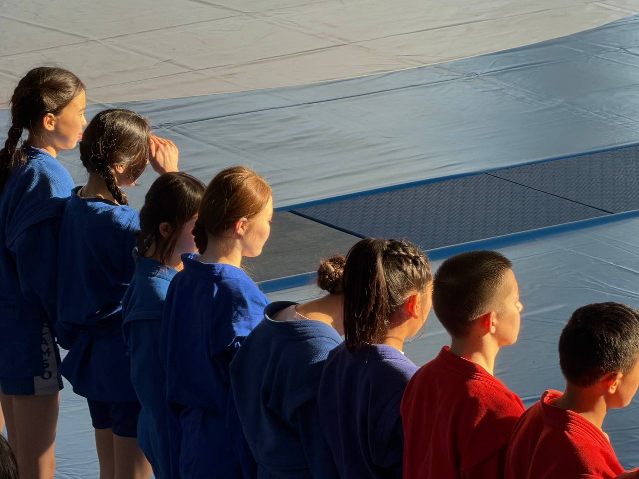 в селе Онгудай Онгудайского района проходит республиканский турнир по самбо, посвященный памяти мастера спорта России по самбо, бронзового призера Первенства России, гвардии младшего сержанта ВДВ, старшего разведчика Германа... в селе Онгудай Онгудайского района проходит республиканский турнир по самбо, посвященный памяти мастера спорта России по самбо, бронзового призера Первенства России, гвардии младшего сержанта ВДВ, старшего разведчика Германа...