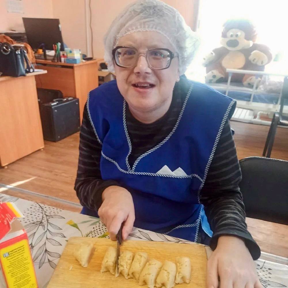 В детском отделении дома-интерната «Алтай» ребята с воспитателями устроили кулинарный праздник с банановыми оладушками и хрустящим печеньем, сообщает Минтруд В детском отделении дома-интерната «Алтай» ребята с воспитателями устроили кулинарный праздник с банановыми оладушками и хрустящим печеньем, сообщает Минтруд