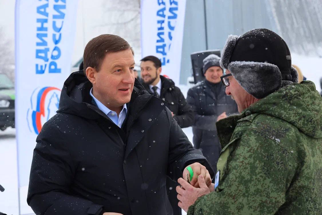 Андрей Турчак: Передали сегодня новую лесопатрульную и специальную технику тем, кто в режиме 24/7, 365 дней в году находится на передовой защиты наших лесов и уникального животного мира