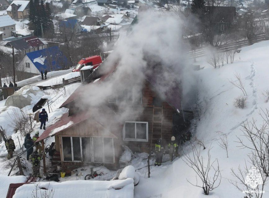 ����� � �������������� ���� � �����-�������� ������������ ��� ������������