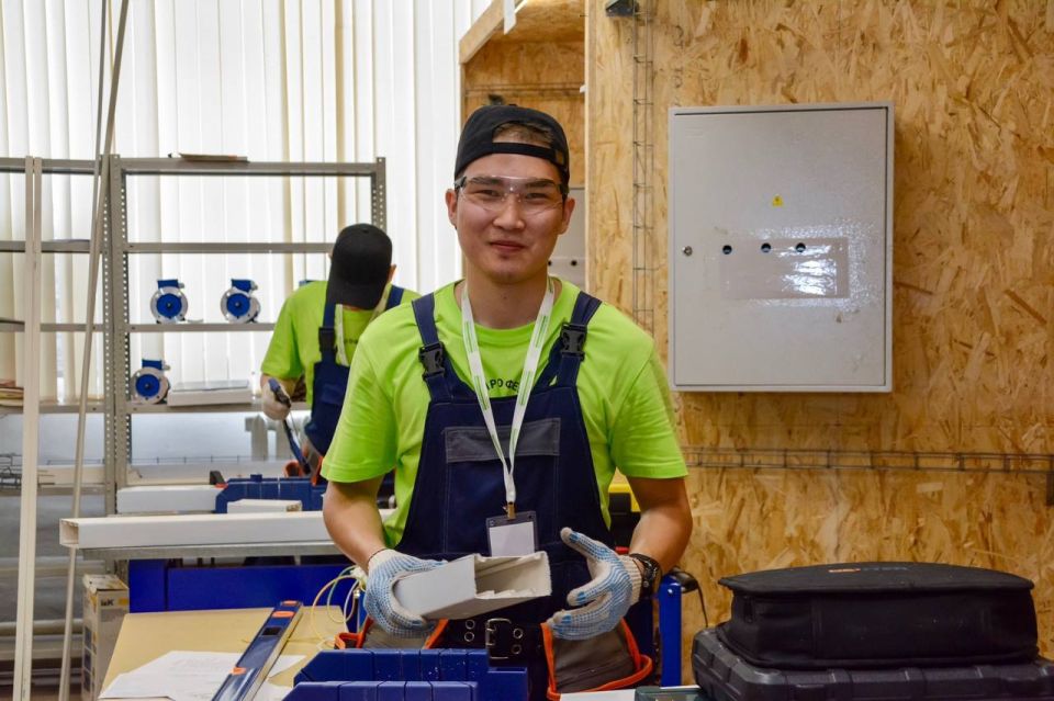 ������������ ���� ���������� ��������������� ������� � ���������� ����� � 16 �� 20 �������, �������� ������� ��. ����������, ����������� ����������� ��������� ��� ������������