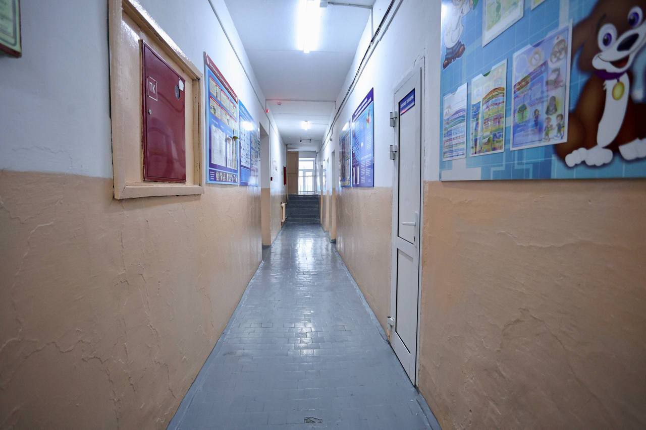 Библиотеку, которая работает в Дубровке 28 лет, посетил Андрей Турчак во время визита в Майминский район Библиотеку, которая работает в Дубровке 28 лет, посетил Андрей Турчак во время визита в Майминский район