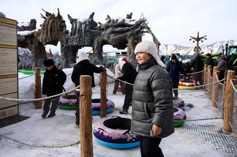 Юные патриоты из Кош-Агача побывали на курорте «Манжерок» Юные патриоты из Кош-Агача побывали на курорте «Манжерок»