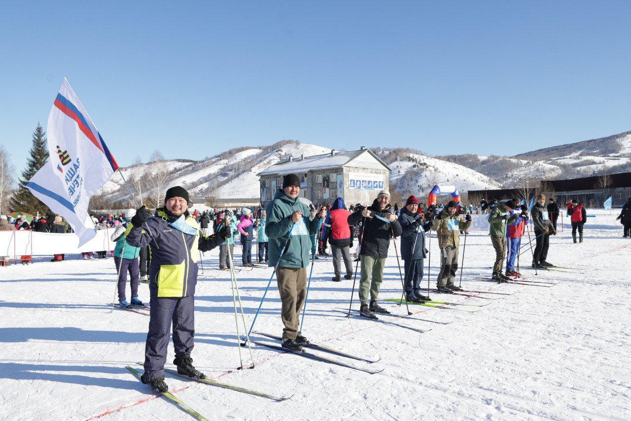 Сотни лыжников, море улыбок и снежная сказка: Горно-Алтайск на Лыжне России! Сотни лыжников, море улыбок и снежная сказка: Горно-Алтайск на Лыжне России!