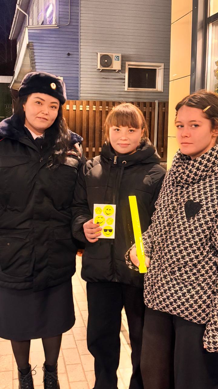 Безопасность на дороге: акция «Засветись» прошла в Шебалинском районе Безопасность на дороге: акция «Засветись» прошла в Шебалинском районе