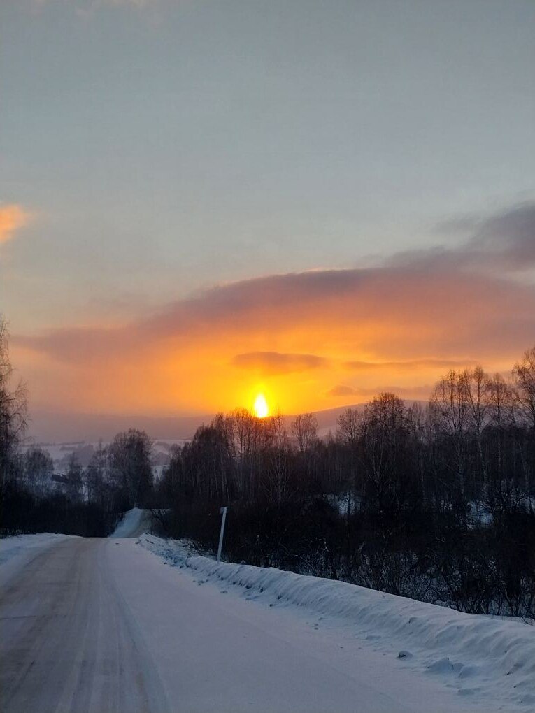 Рассвет в селе Верх-Карагуж Рассвет в селе Верх-Карагуж