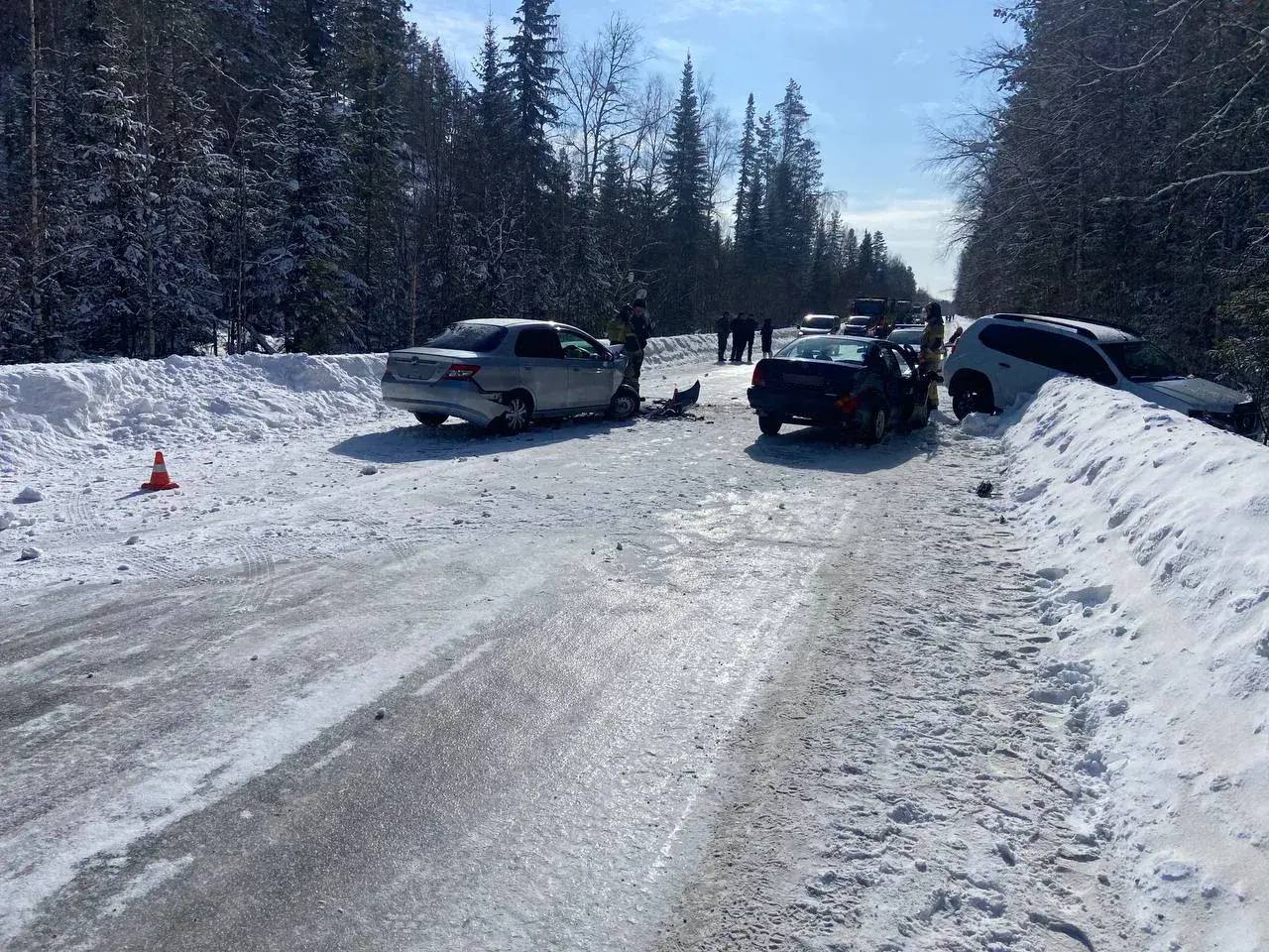 ДТП с участием трёх авто в Турочакском районе ДТП с участием трёх авто в Турочакском районе