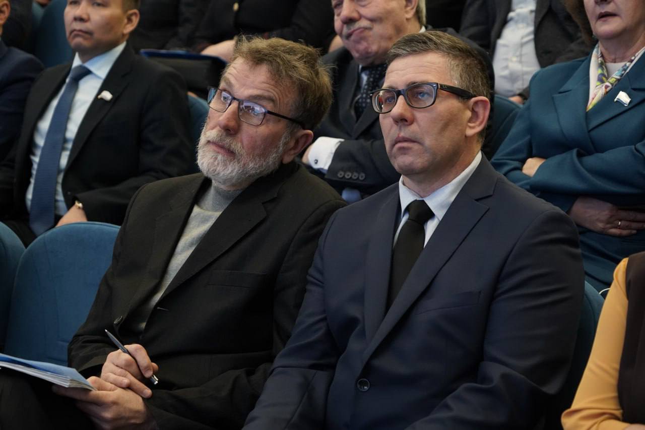 На совещании «О состоянии законодательства в Республике Алтай в 2025 году» начальник Управления Минюста РФ по РА Наталья Веретенникова рассказала о результатах мониторинга республиканского закона «Об оказании бесплатной... На совещании «О состоянии законодательства в Республике Алтай в 2025 году» начальник Управления Минюста РФ по РА Наталья Веретенникова рассказала о результатах мониторинга республиканского закона «Об оказании бесплатной...