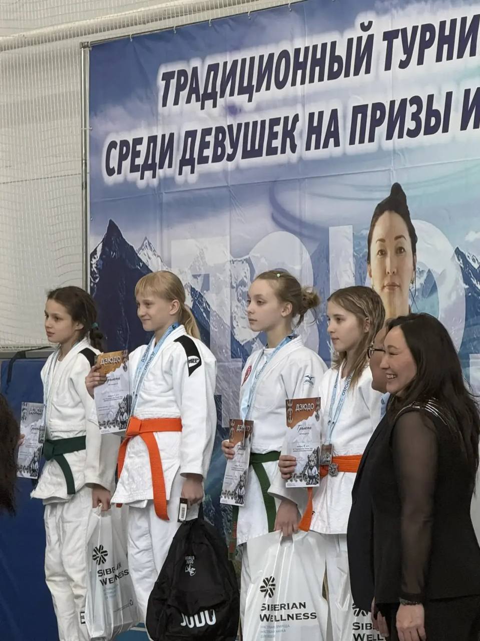 Сегодня в майминском Атланте прошел турнир по дзюдо среди девушек на призы Инны Муклаевой Сегодня в майминском Атланте прошел турнир по дзюдо среди девушек на призы Инны Муклаевой