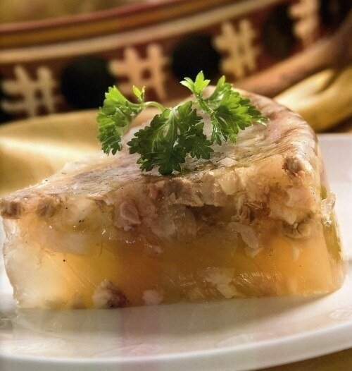 Вкусный студень: традиционный рецепт на каждый день