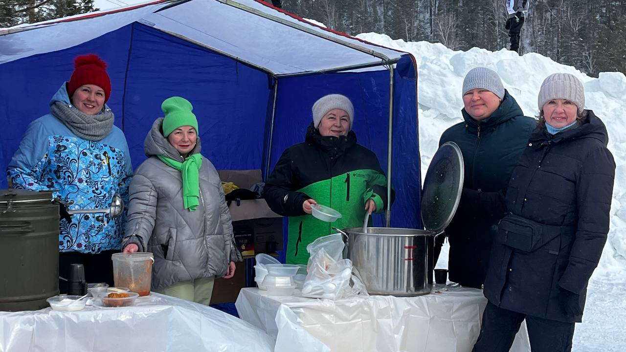 Фотоотчет с VI лыжного марафона «СалопТурSki», который сегодня прошел в Турочаке Фотоотчет с VI лыжного марафона «СалопТурSki», который сегодня прошел в Турочаке