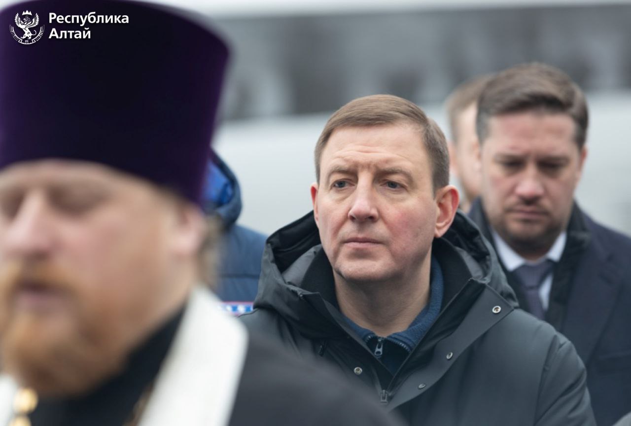 Глава Республики Алтай Андрей Турчак в Псковской области принял участие в памятных мероприятиях, посвященных подвигу 6-й роты Глава Республики Алтай Андрей Турчак в Псковской области принял участие в памятных мероприятиях, посвященных подвигу 6-й роты
