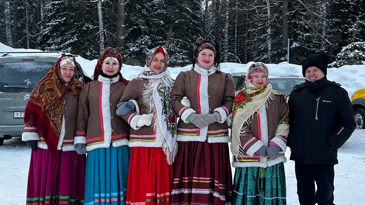 Фотоотчет с VI лыжного марафона «СалопТурSki», который сегодня прошел в Турочаке Фотоотчет с VI лыжного марафона «СалопТурSki», который сегодня прошел в Турочаке