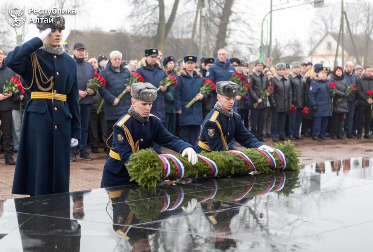 Глава Республики Алтай Андрей Турчак в Псковской области принял участие в памятных мероприятиях, посвященных подвигу 6-й роты Глава Республики Алтай Андрей Турчак в Псковской области принял участие в памятных мероприятиях, посвященных подвигу 6-й роты