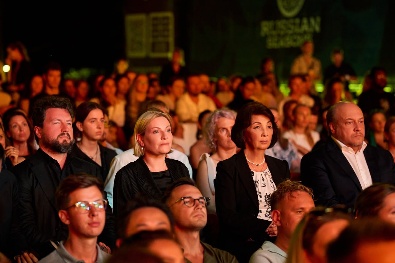 Ольга Любимова: Приняла участие в открытии «Русских сезонов» на Пхукете Ольга Любимова: Приняла участие в открытии «Русских сезонов» на Пхукете