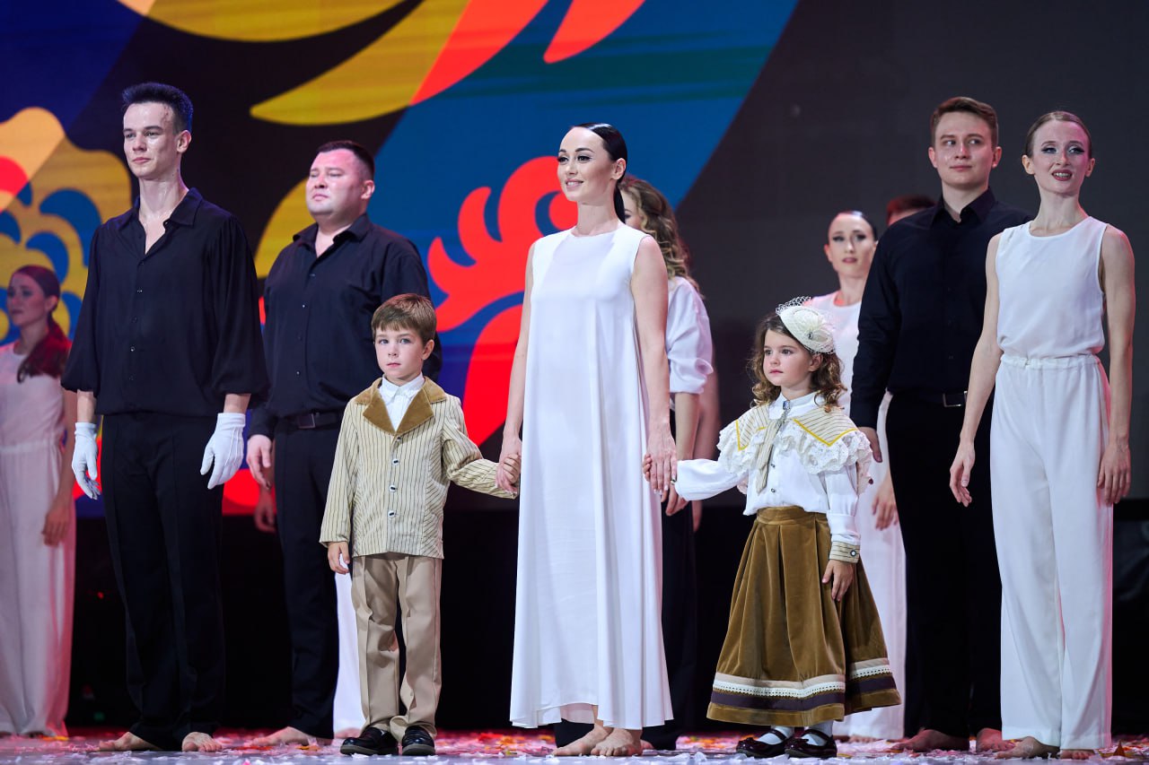 Ольга Любимова: Приняла участие в открытии «Русских сезонов» на Пхукете Ольга Любимова: Приняла участие в открытии «Русских сезонов» на Пхукете