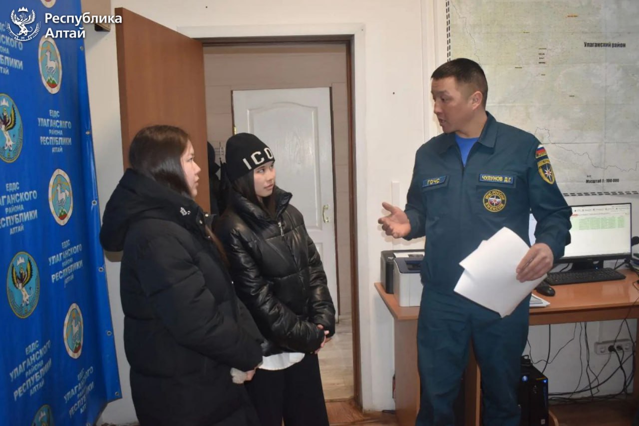 «День с Главой» провели активисты Движения Первых в Горно-Алтайске и Улаганском районе «День с Главой» провели активисты Движения Первых в Горно-Алтайске и Улаганском районе