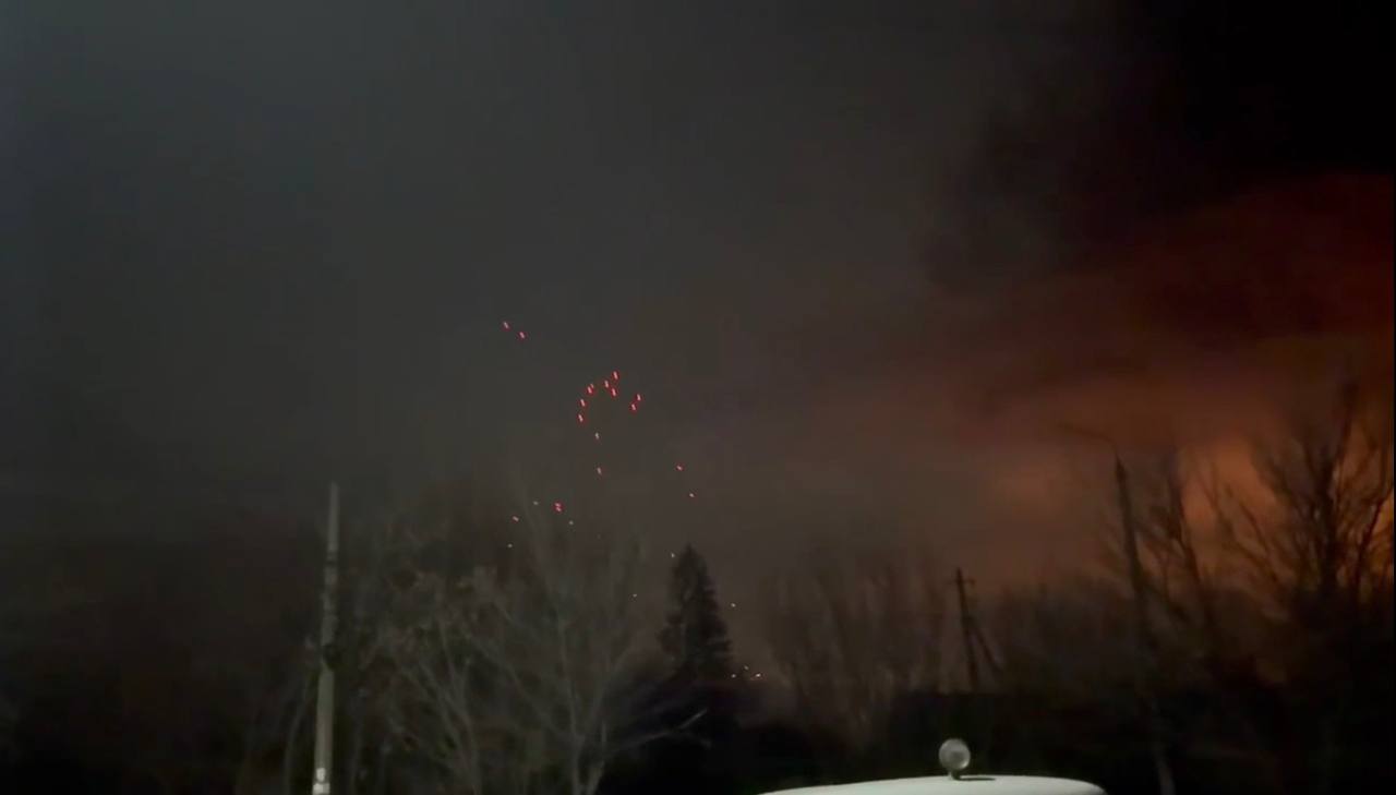 Смотреть видео. Эксклюзивные кадры от наших волонтёров