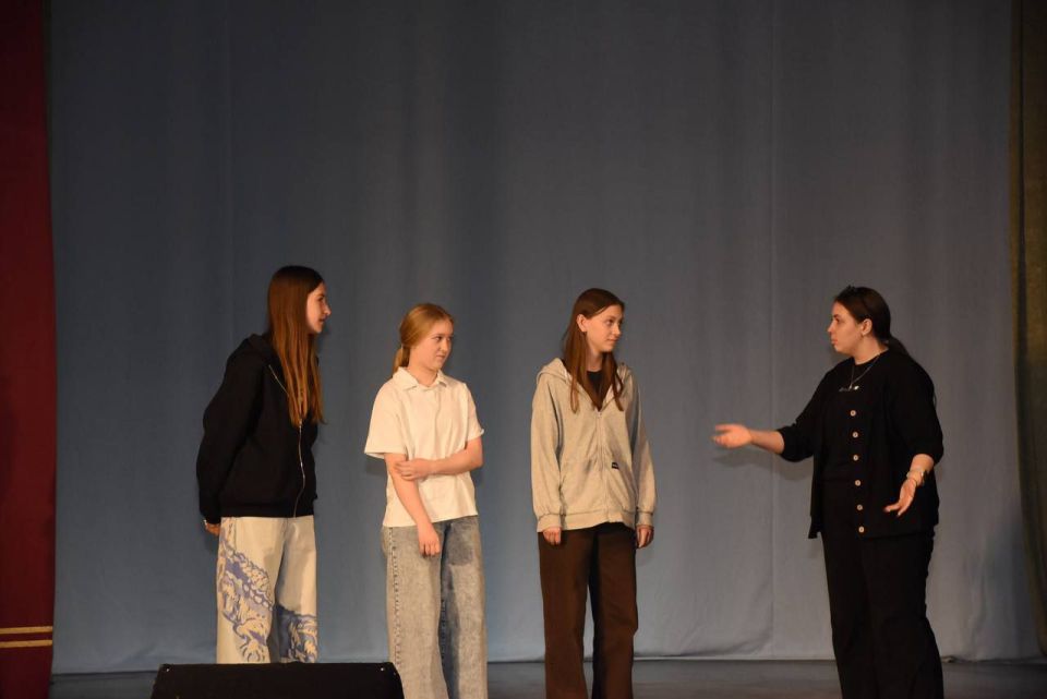 � �����-�������� ������������ ���