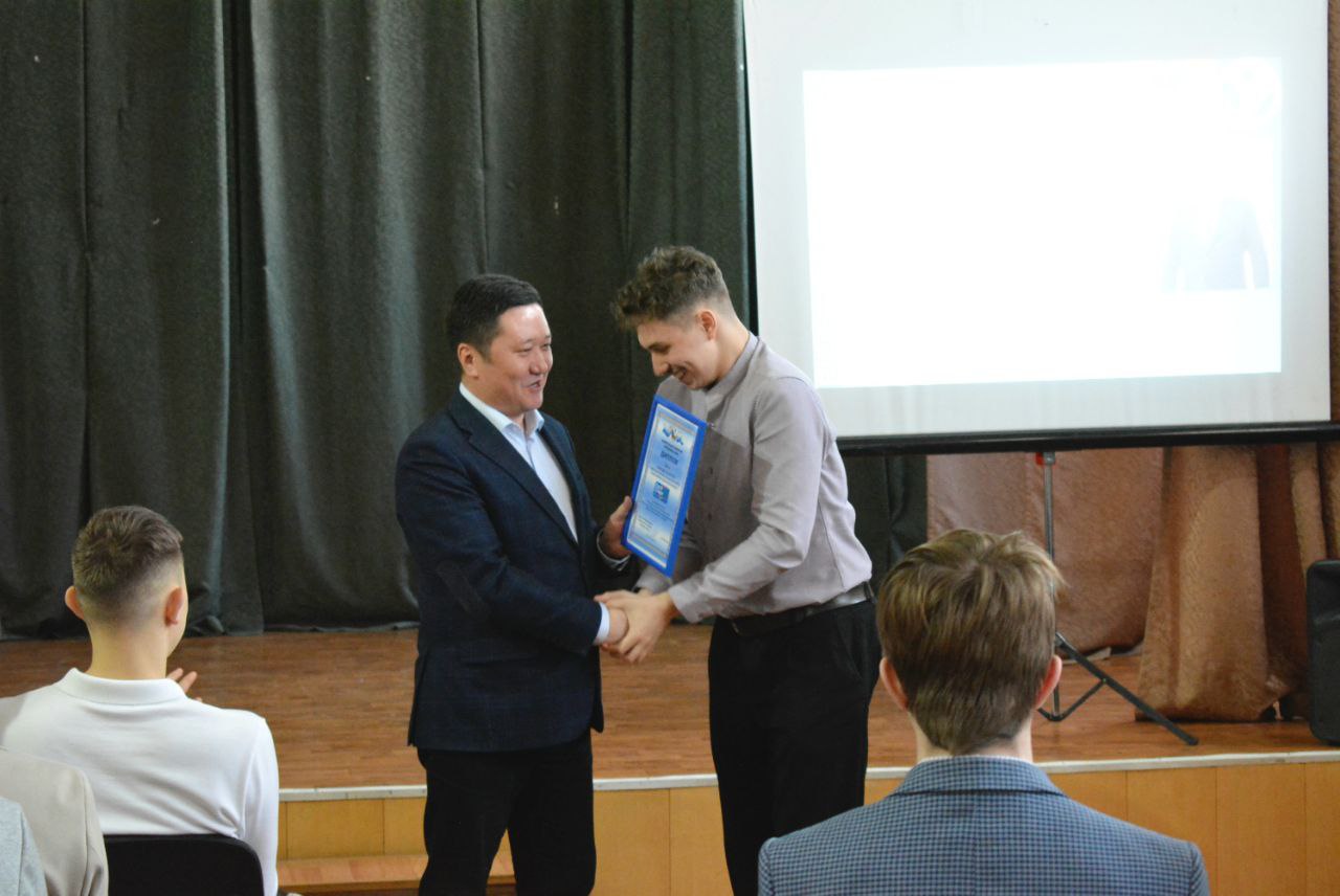 В рамках проекта «ГосСтарт.Диалог – Политика» 4 марта 2026 года состоялась открытая встреча между Избирательной комиссией Республики Алтай и студентами-юристами Горно-Алтайского экономического техникума В рамках проекта «ГосСтарт.Диалог – Политика» 4 марта 2026 года состоялась открытая встреча между Избирательной комиссией Республики Алтай и студентами-юристами Горно-Алтайского экономического техникума