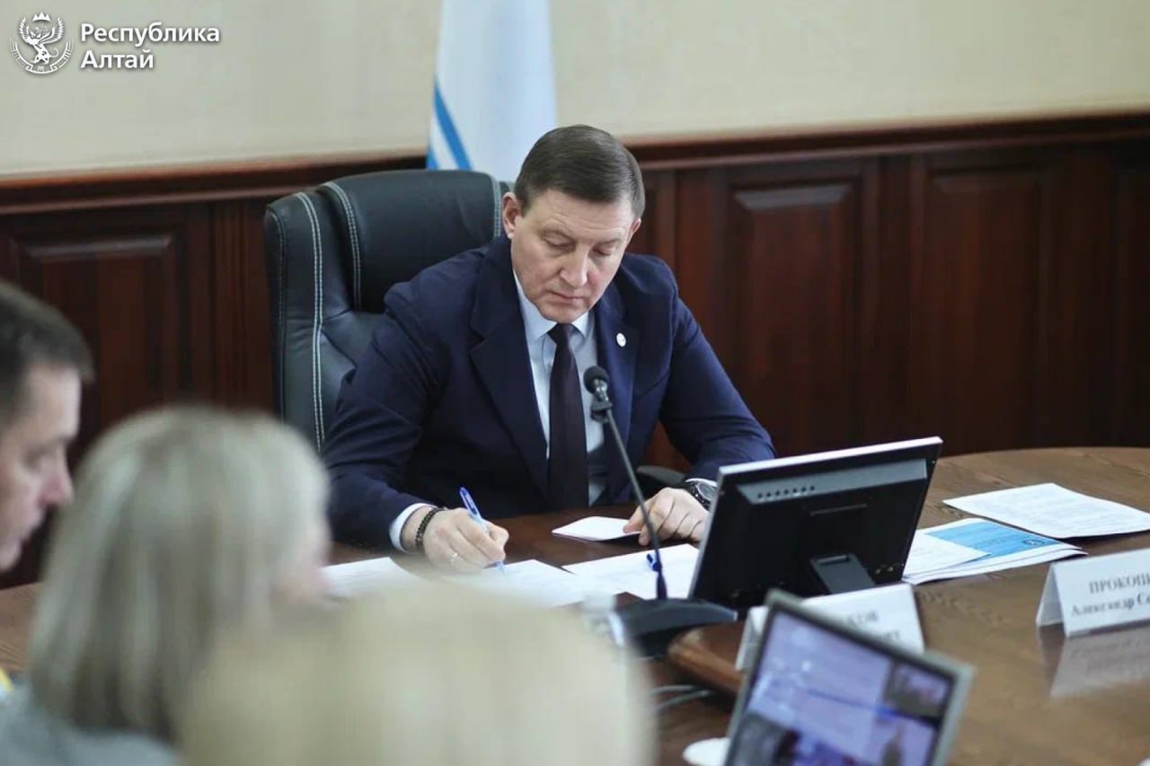 В Республике Алтай подвели итоги работы по противодействию нелегальной занятости В Республике Алтай подвели итоги работы по противодействию нелегальной занятости