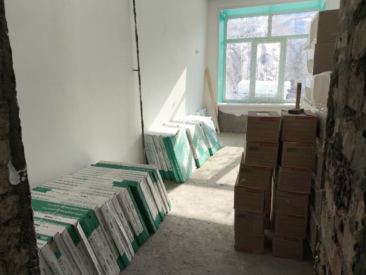 Ольга Сафронова: Проверили ход работ на объектах образования, где идет капитальный ремонт Ольга Сафронова: Проверили ход работ на объектах образования, где идет капитальный ремонт