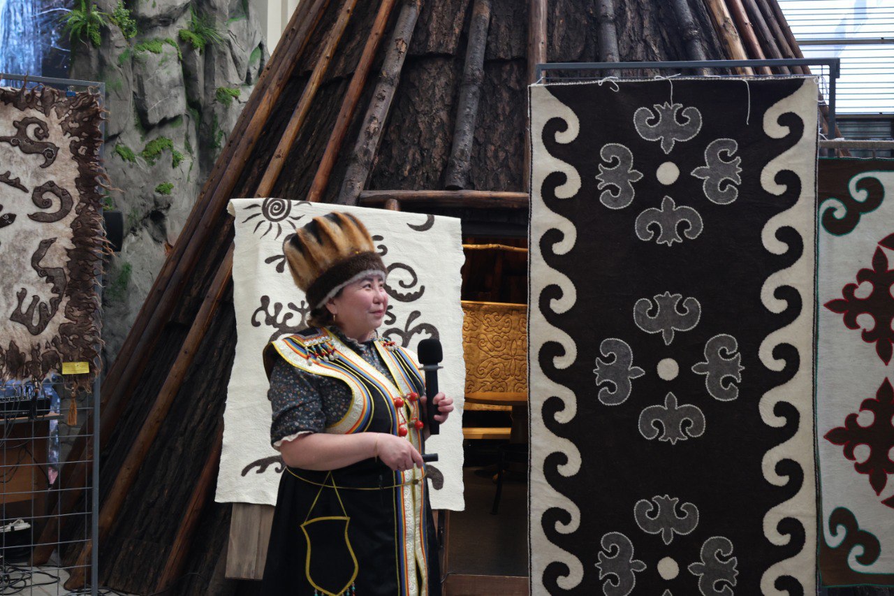 А красоту-то вам еще не показали! А красоту-то вам еще не показали!