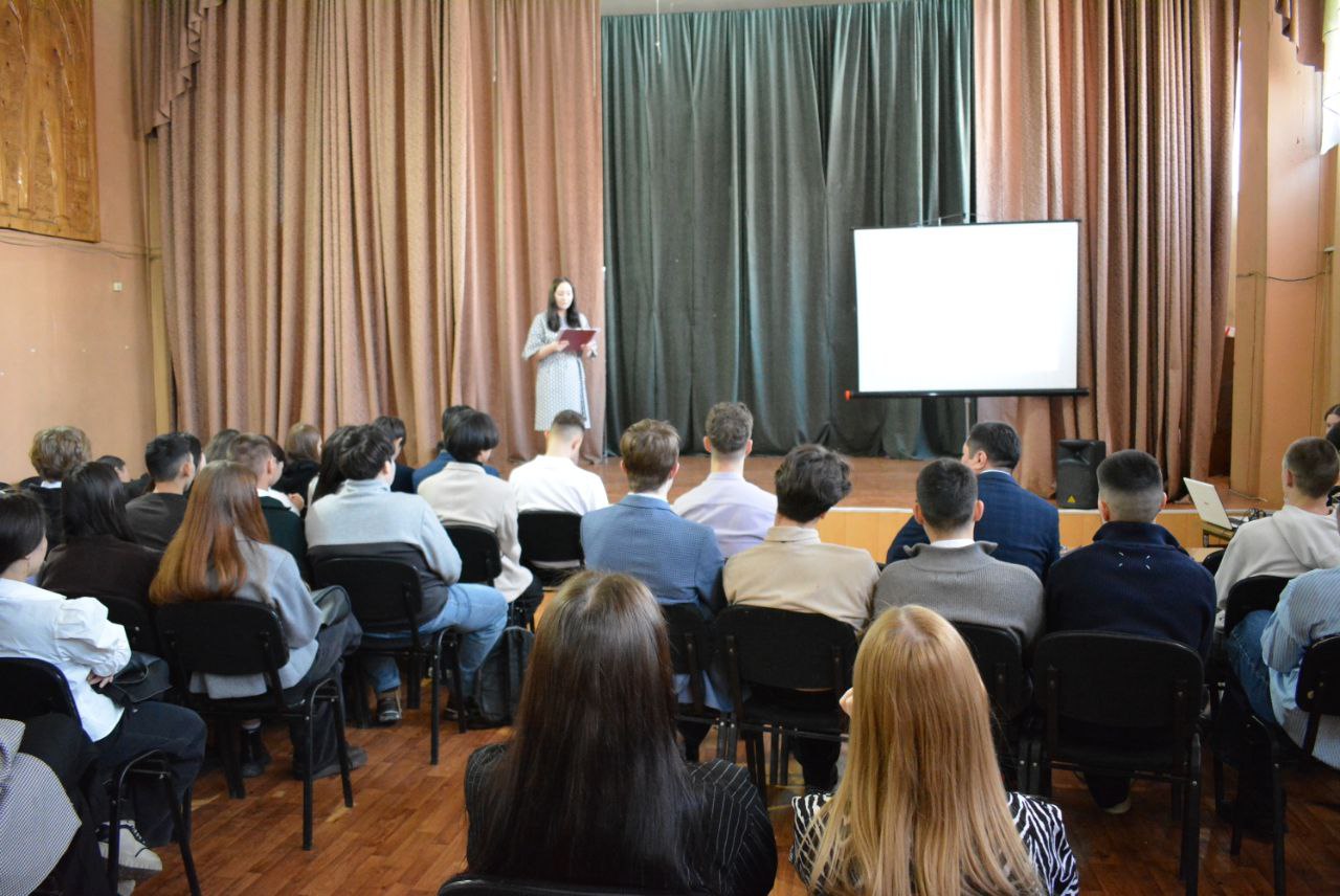 В рамках проекта «ГосСтарт.Диалог – Политика» 4 марта 2026 года состоялась открытая встреча между Избирательной комиссией Республики Алтай и студентами-юристами Горно-Алтайского экономического техникума В рамках проекта «ГосСтарт.Диалог – Политика» 4 марта 2026 года состоялась открытая встреча между Избирательной комиссией Республики Алтай и студентами-юристами Горно-Алтайского экономического техникума