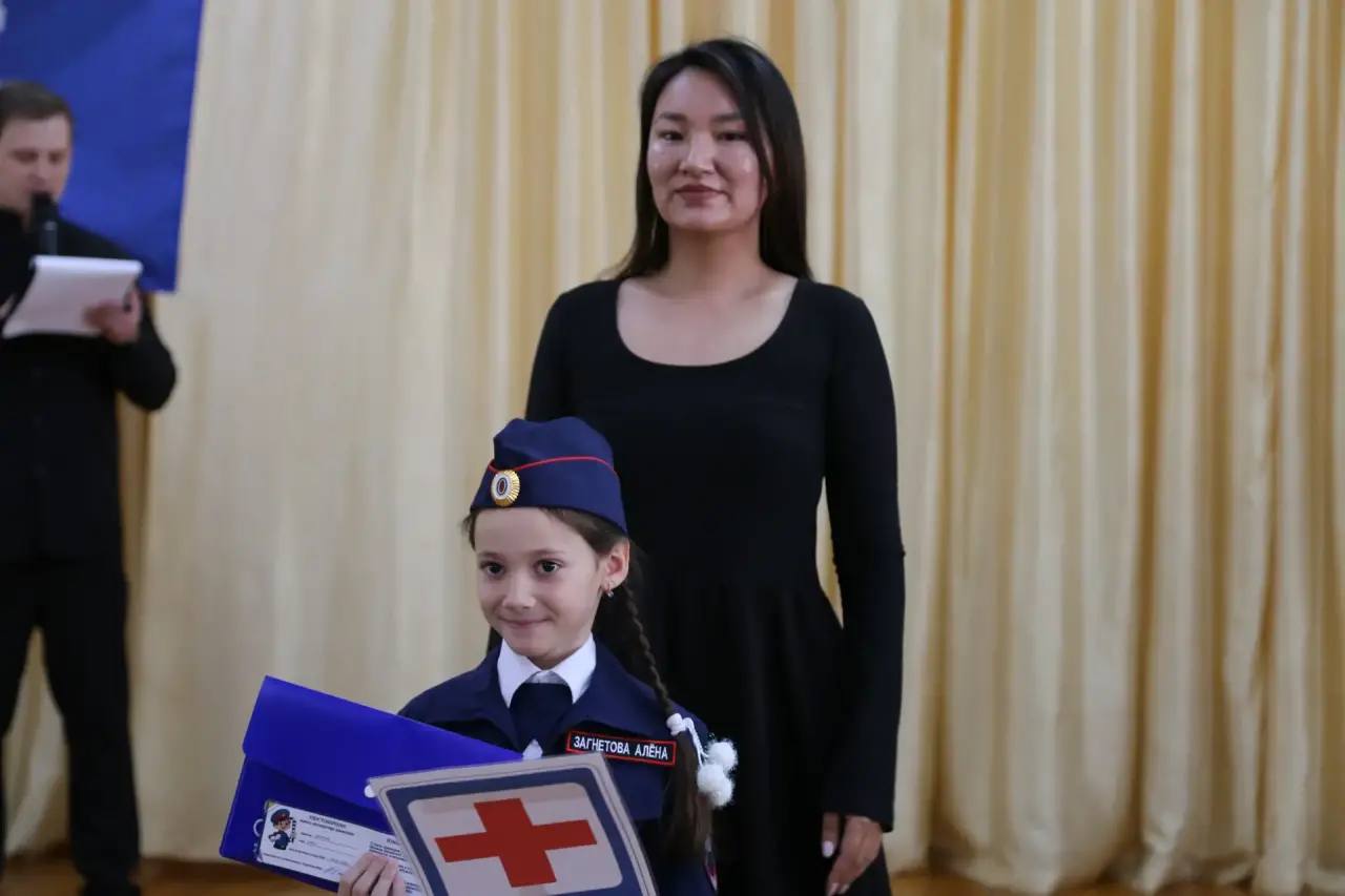 В Горно-Алтайске состоялась церемония посвящения кадетов профильного класса ГАИ В Горно-Алтайске состоялась церемония посвящения кадетов профильного класса ГАИ