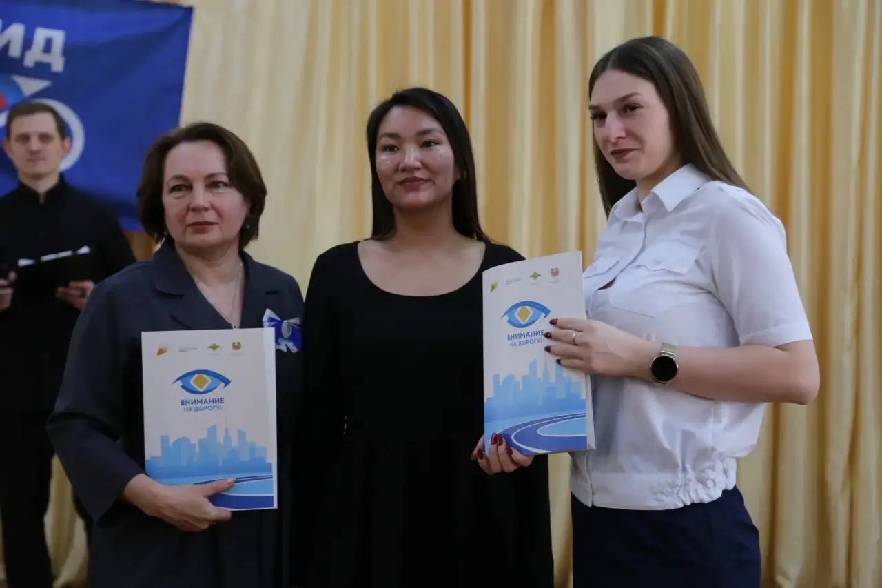 В Горно-Алтайске состоялась церемония посвящения кадетов профильного класса ГАИ В Горно-Алтайске состоялась церемония посвящения кадетов профильного класса ГАИ